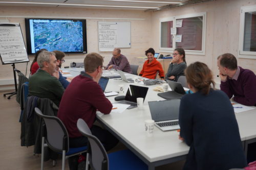 Arbeitsgruppe zum Pilotprojekt Chamblioux-Bertigny, einem Living Lab, das dem Bodenqualitätsindex Gestalt verleihen soll.